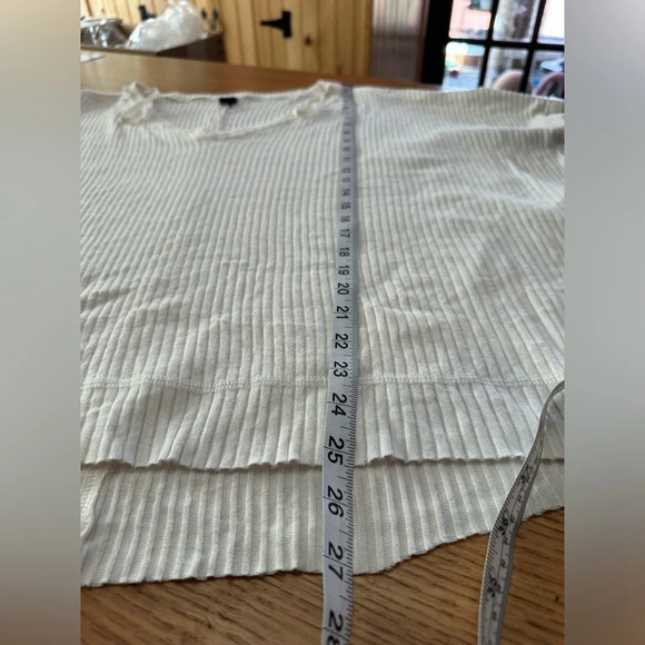 WILD FABLE NWOT off white oversized vneck sweater exposed seams XXL - Picture 4 of 8